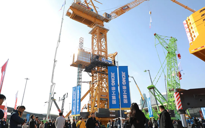 bauma CHINA 2024丨徐工塔式起重機、智能施工升降機火熱亮相